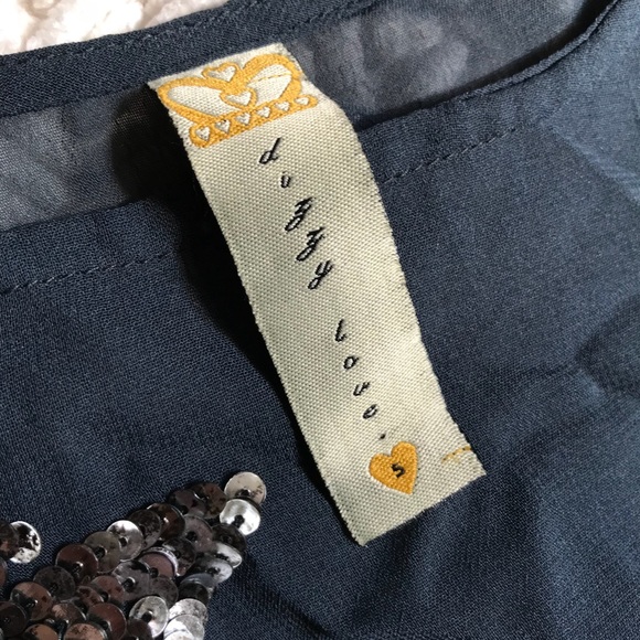 Small embellished top from Francesca's Boutique - Picture 3 of 3